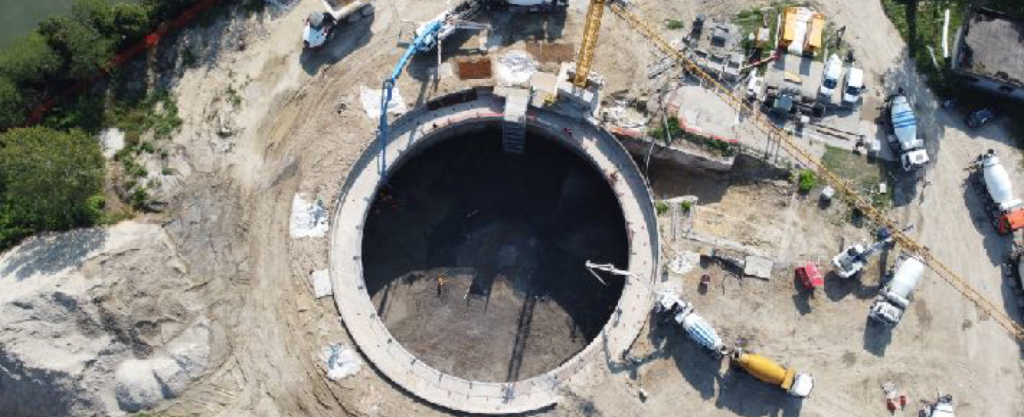 Pumping station storage tank
